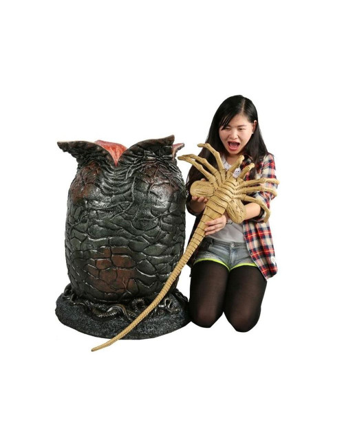 Replica neca alien huevo y facehugger