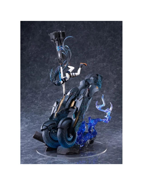 Figura square enix black rock shooter