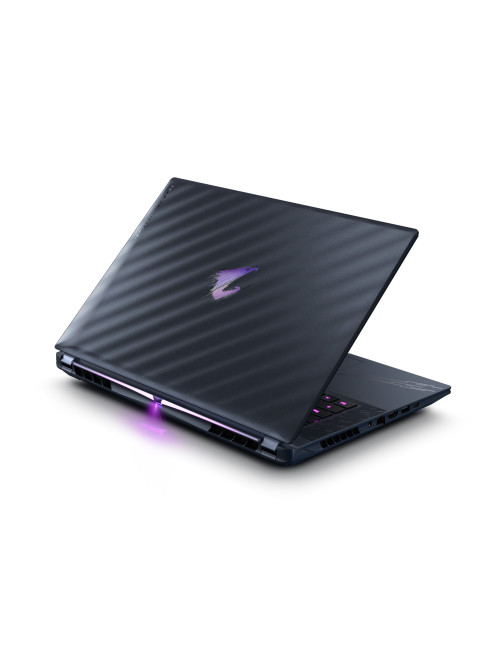 Portatil gigabyte aorus master 16 u9 - 275hx