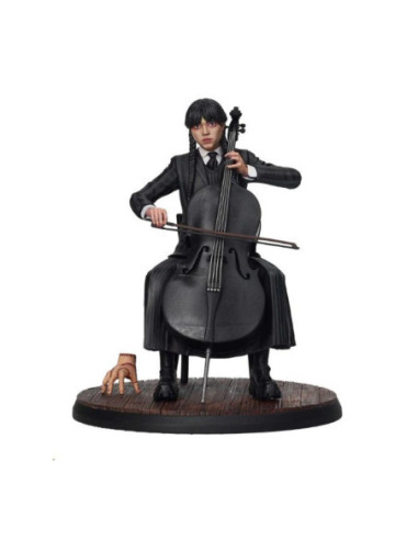 Figura sd toys wednesday miercoles violonchelo
