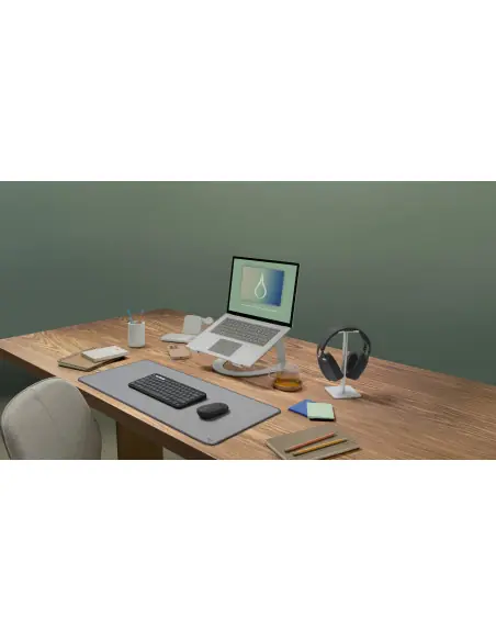 Teclado + mouse logitech pebble 2