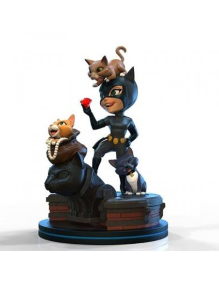Figura quantum mechanix dc comics catwoman