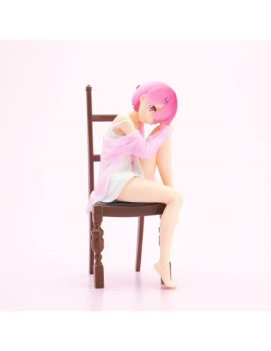 Figura banpresto re: zero relax time